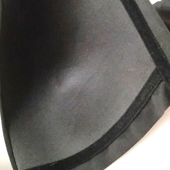 121 CATHERINE MALANDRINO BLACK FULL-FIGURE PLUNGE V-NECK PUSH-UP BRA 38-C NWOT - Picture 8 of 8